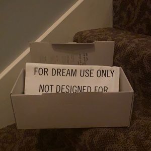 Authentic golden goose shoe box and dust bag